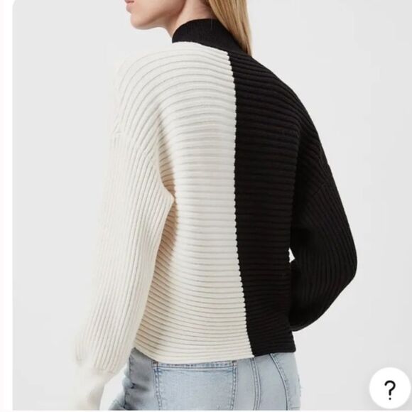 Express Colorblock Wrap Mock Neck Crop Sweater Black Ivory NEW - Picture 9 of 9